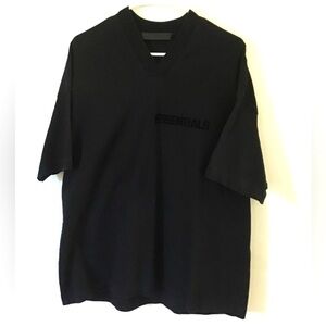 FEAR OF GOD ESSENTIALS V-neck - Men’s Large